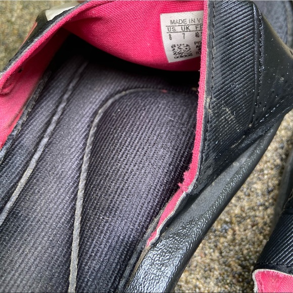 Adidas Slip On Slides - Picture 6 of 7